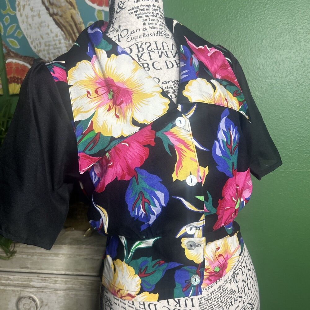 Vintage 80s Large Collar Hawaiian Blouse Size Large Beach Coastal